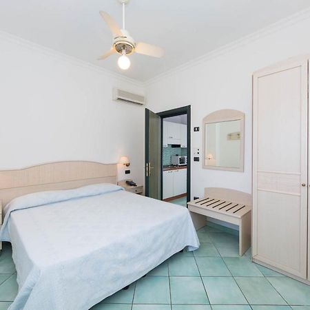 La Residenza Aparthotel Maiori Εξωτερικό φωτογραφία