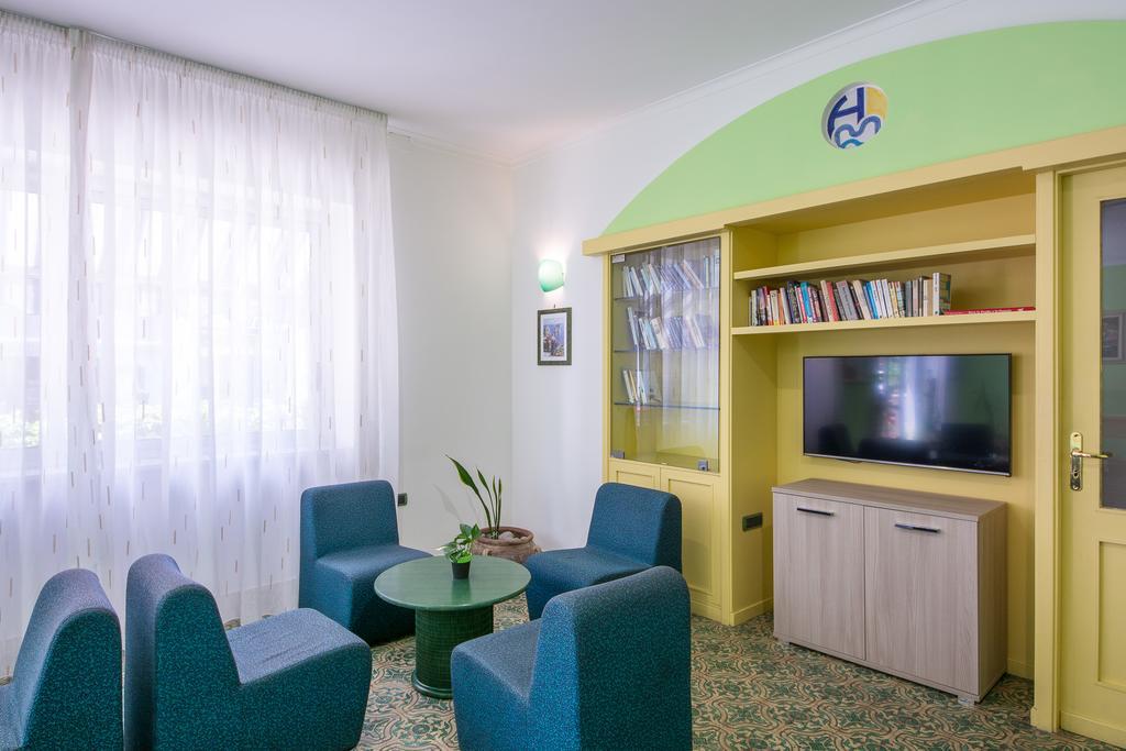La Residenza Aparthotel Maiori Εξωτερικό φωτογραφία